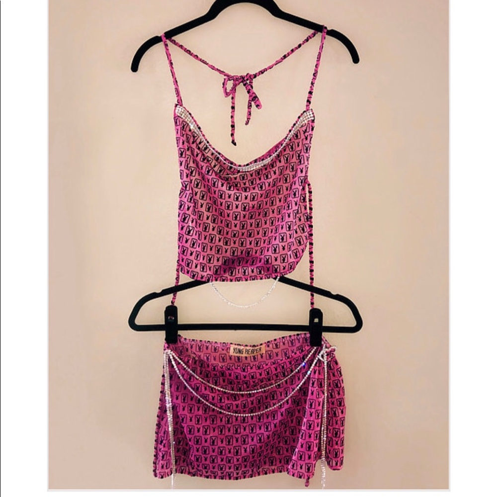 BRAND MADE FAMOUS BY KYLIE JENNER CUSTOM MADE 2 PC